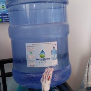 Botellones con llave